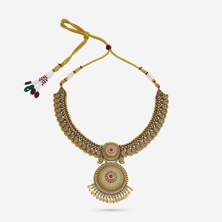 Antique Necklace 187090