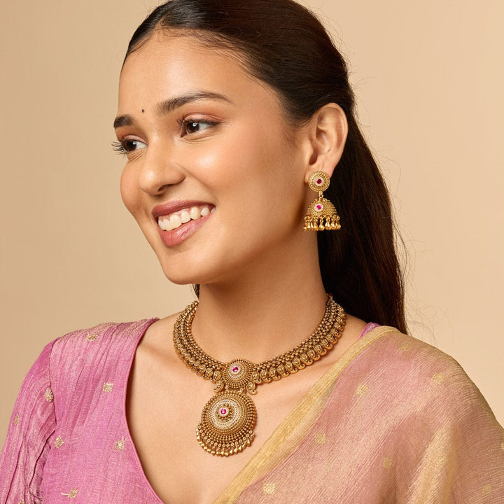 Antique Necklace 187090