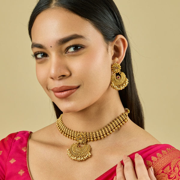 Antique Necklace 187903