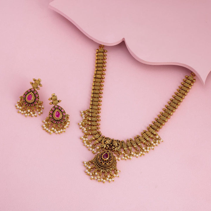 Antique Necklace 188060