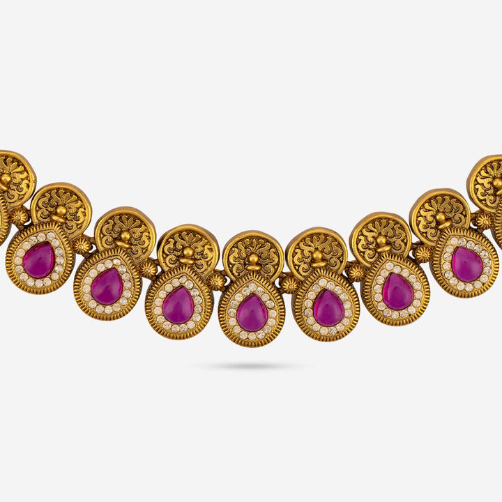 Antique Necklace 189000