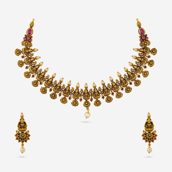 Antique Necklace 190309