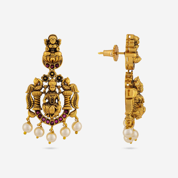 Antique Necklace 190312