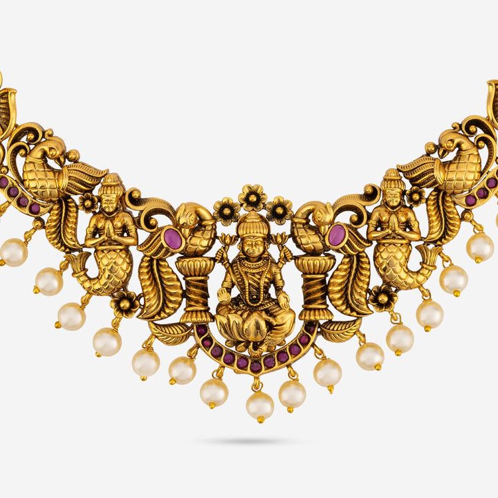 Antique Necklace 190312