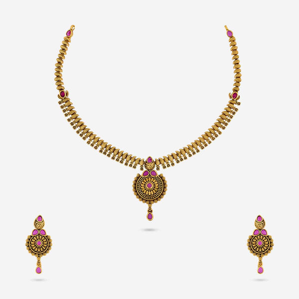 Antique Necklace 191135