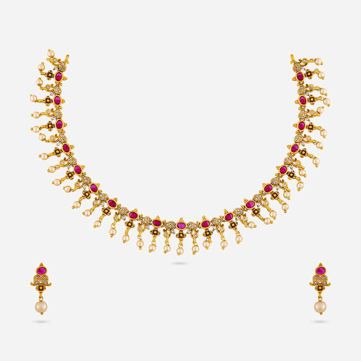 Antique Necklace 194121