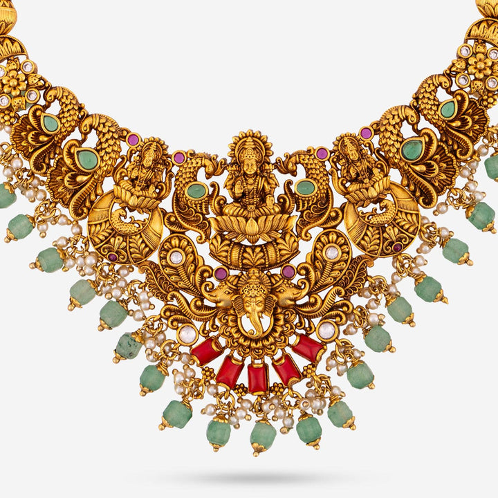 Antique Necklace 185680