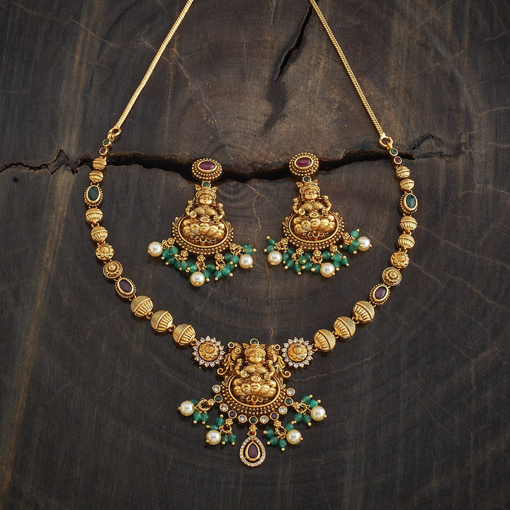 Antique Necklace 180500