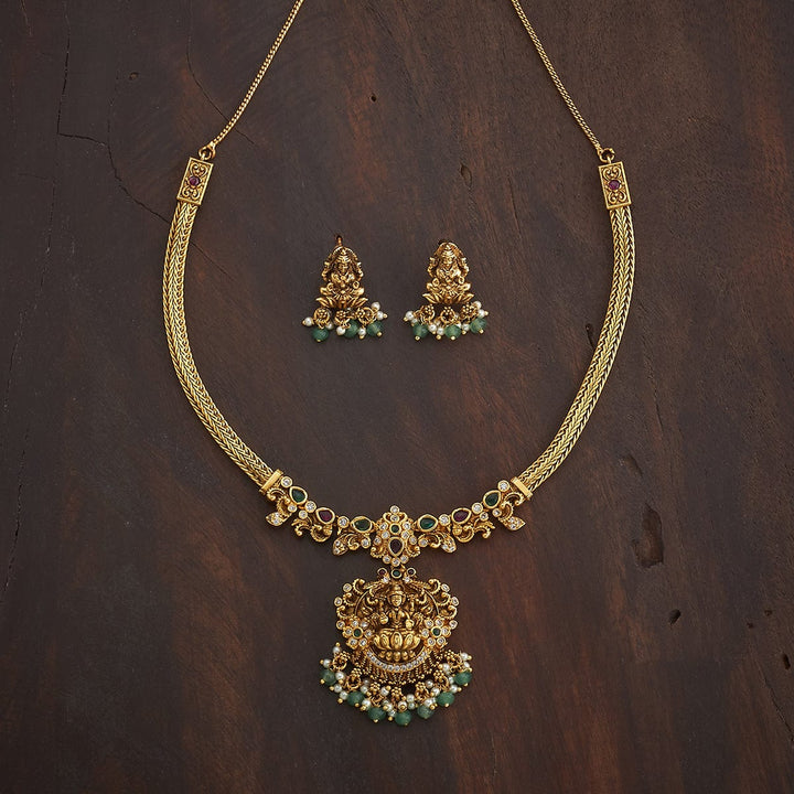 Antique Necklace 181030