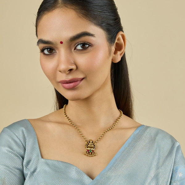 Antique Necklace 181048