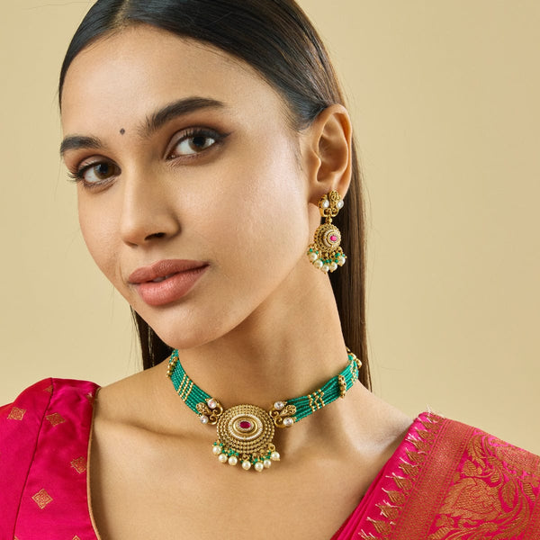 Antique Necklace 181088