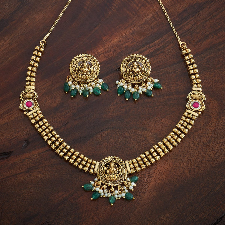 Antique Necklace 181093