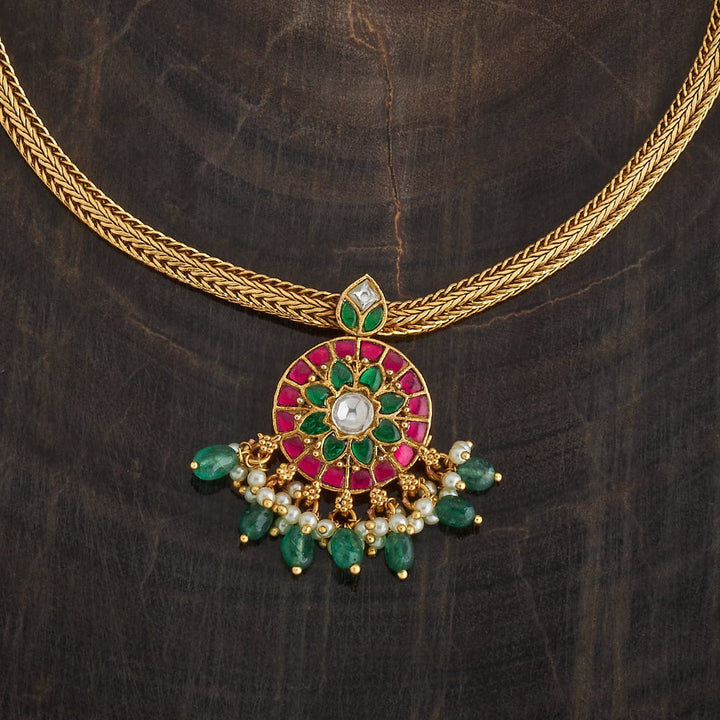 Antique Necklace 181100