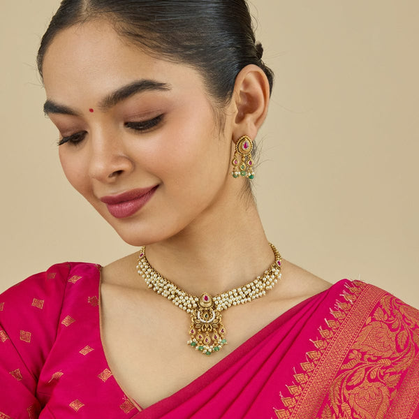 Antique Necklace 181109