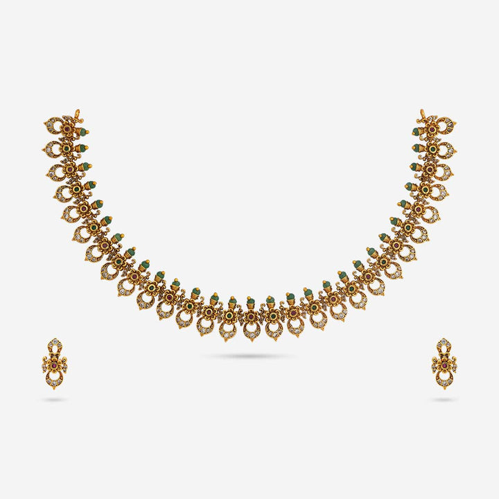 Antique Necklace 184597