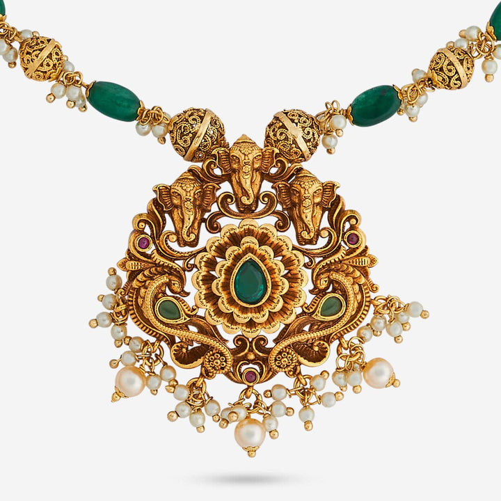 Antique Necklace 185192