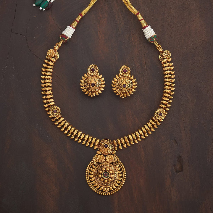 Antique Necklace 185261