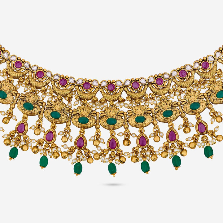 Antique Necklace 185389