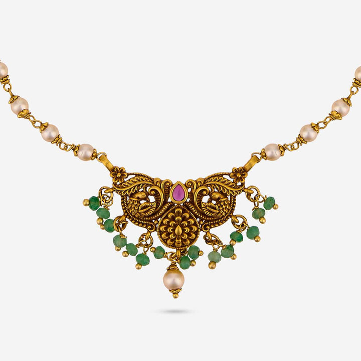 Antique Necklace 185677