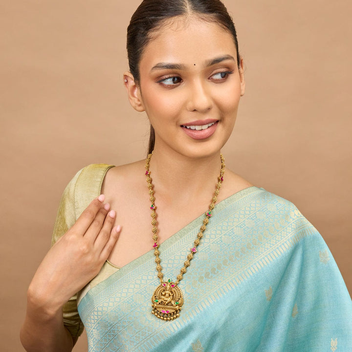 Antique Necklace 187116