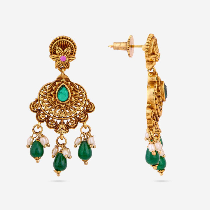 Antique Necklace 187950