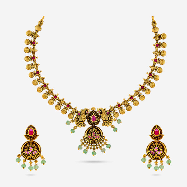 Antique Necklace 188712