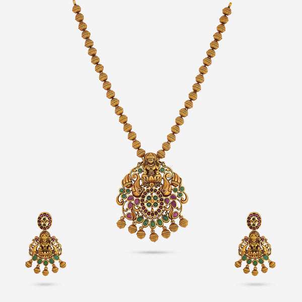 Antique Necklace 190306