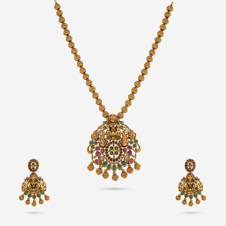 Antique Necklace 190306