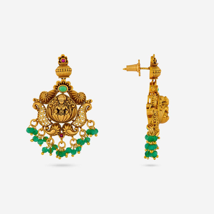 Antique Necklace 190329