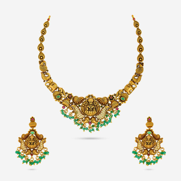 Antique Necklace 190329