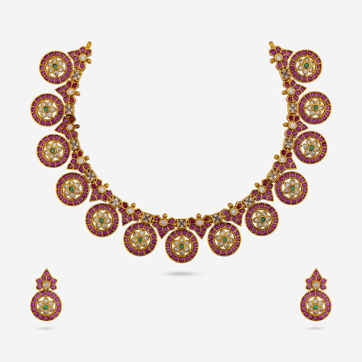 Antique Necklace 190338