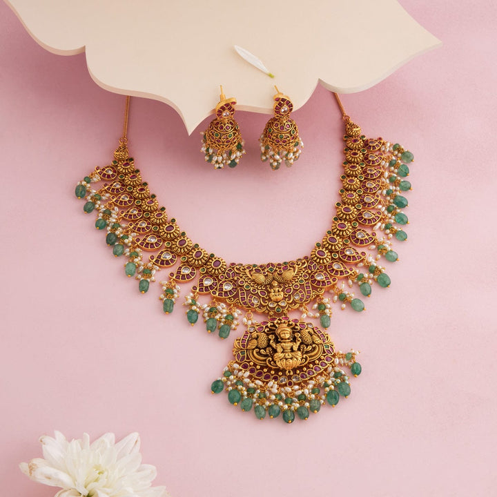 Antique Necklace 190360