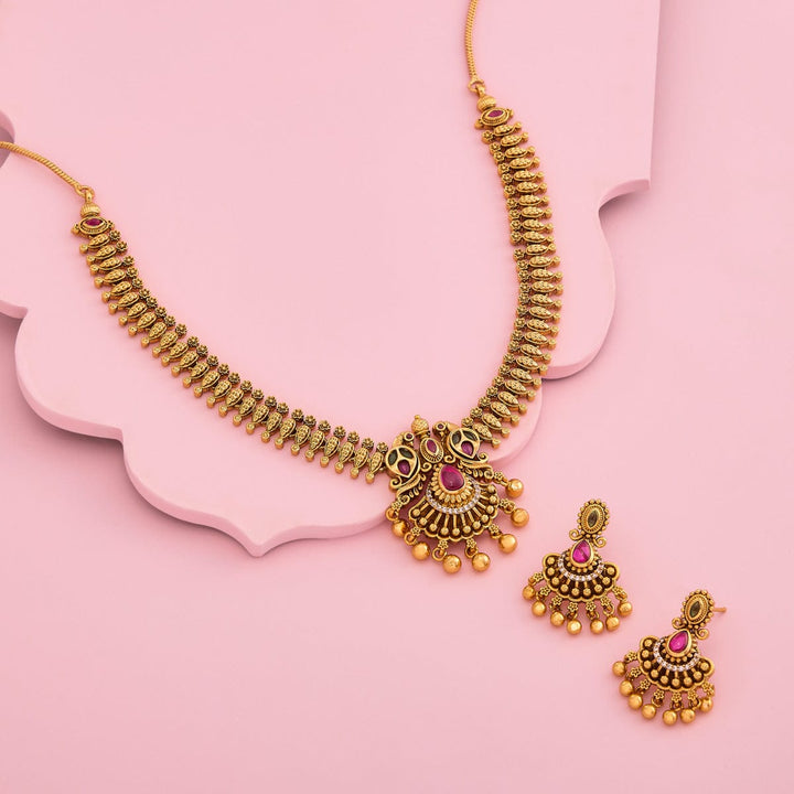 Antique Necklace 190681