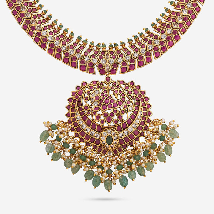 Antique Necklace 191119