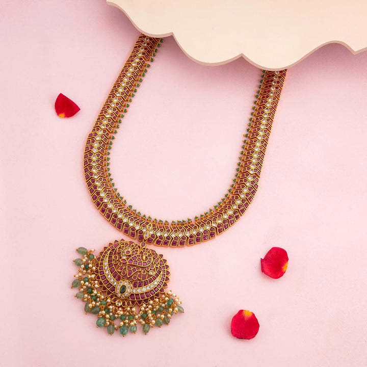 Antique Necklace 191119