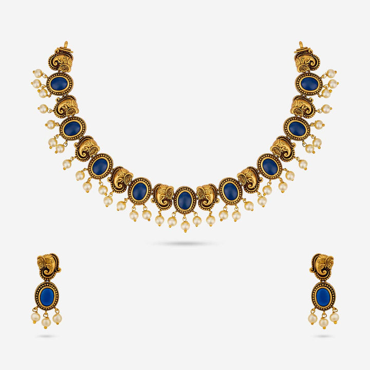 Antique Necklace 188718