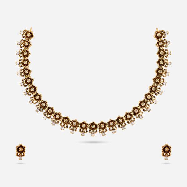 Antique Necklace 190326