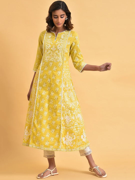 W Floral Printed Keyhole Neck Pure Cotton A-Line Panelled Kurta