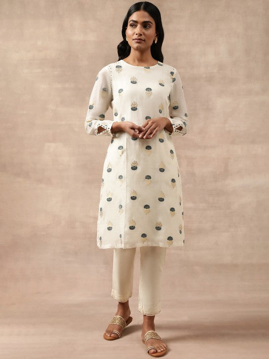 W Ethnic Motifs Printed Round Neck Straight Kurta