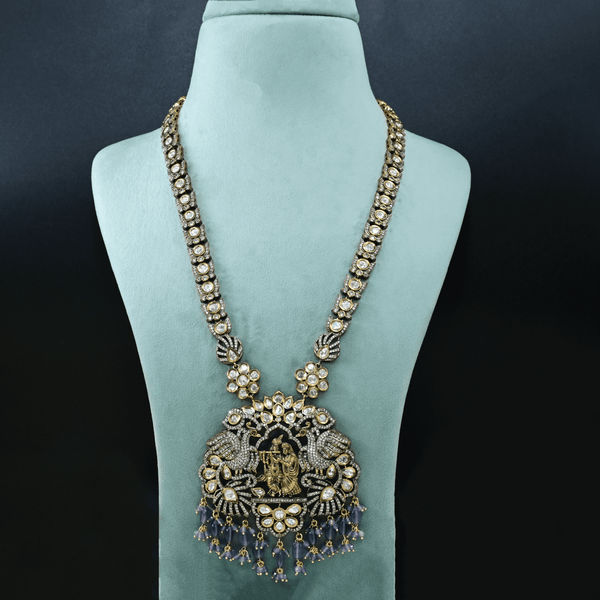 Victorian Heavy Necklace Set