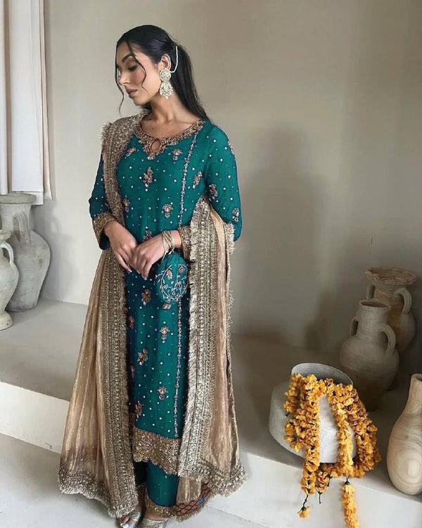 Emerald Elegance Handcrafted Sequin Embroidered Suit with Luxe Dupatta