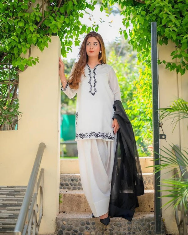 White Cotton Embroidered Kurta Set with Black Dupatta Elegant Casual Wear for Women