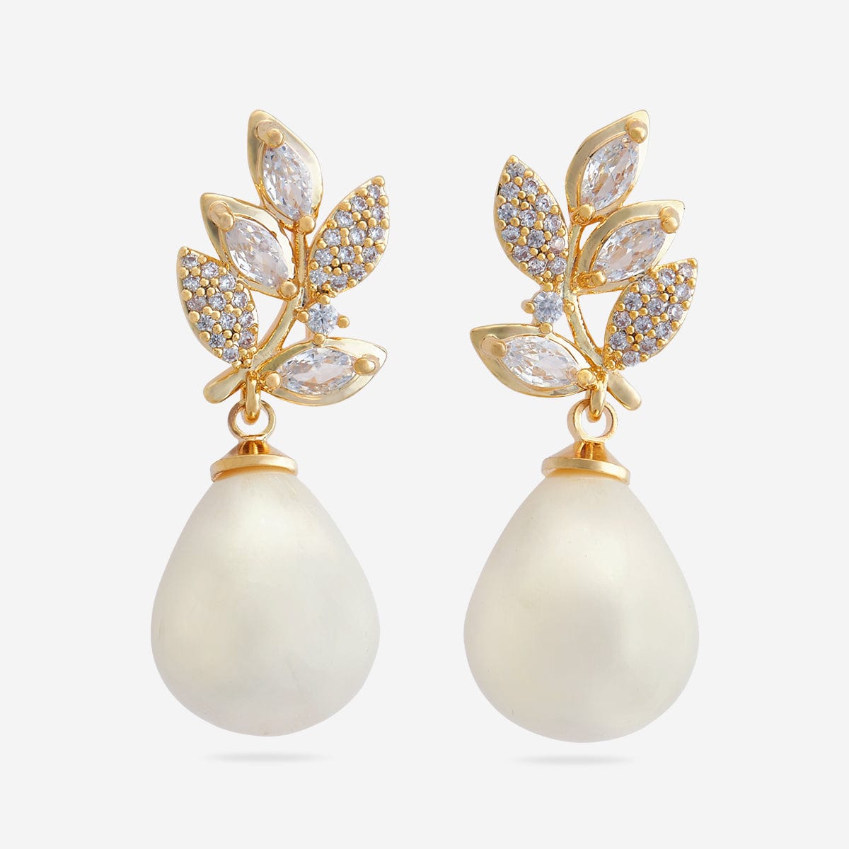 Trendy Pearl Earring 175087 – Veeha Beauty
