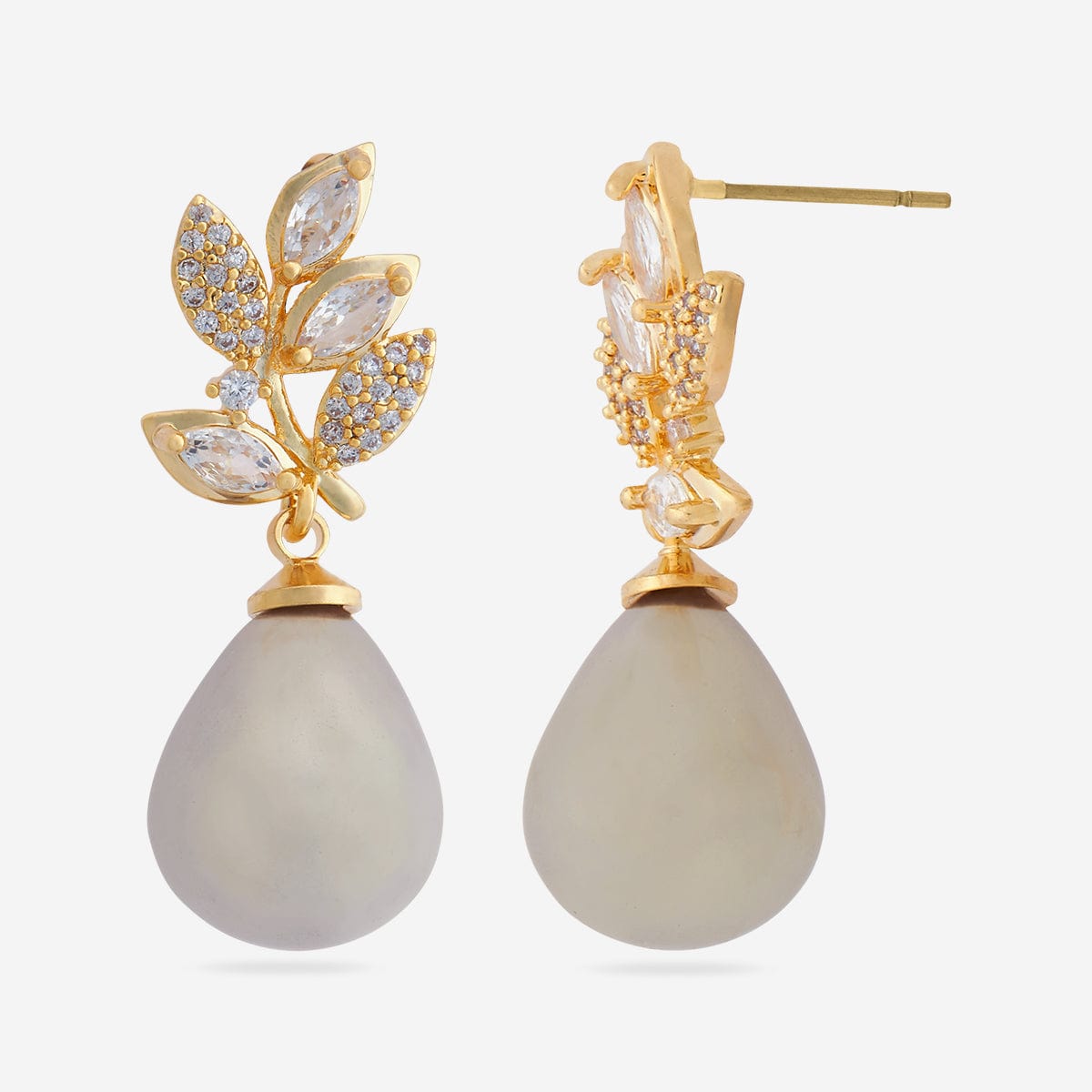 【HYERES LOR】25SS★ Nova 10K(Y) Pearl Earrings HYERES LOR】25SS☆ Nova 10K(Y) Pearl Earrings