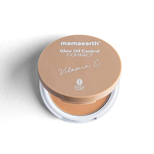 Mamaearth Glow Oil Control Compact Powder With SPF 30 9g - Almond Glow, 2x Instant Glow, Talc-free, 12-Hour Oil Control
